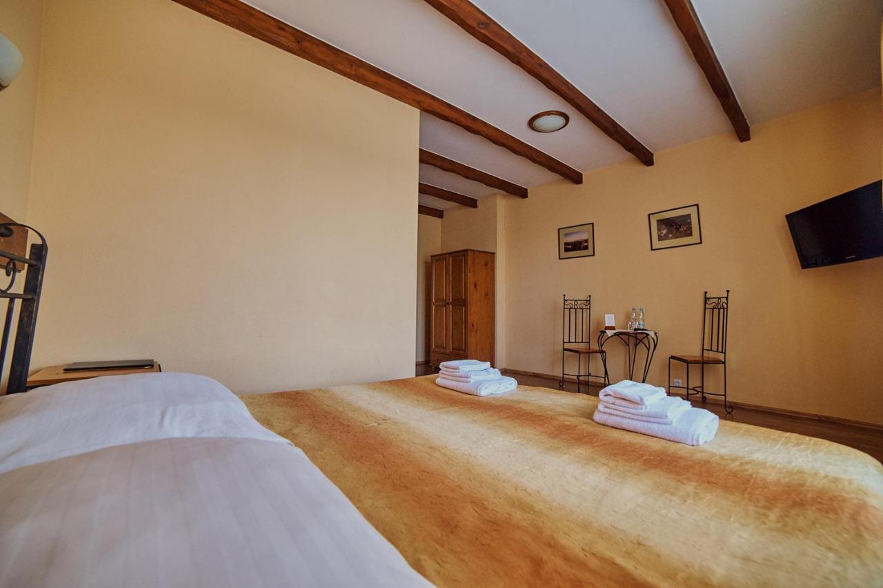 Bed and Breakfast Rancho Mała Nieszawka Esterno foto